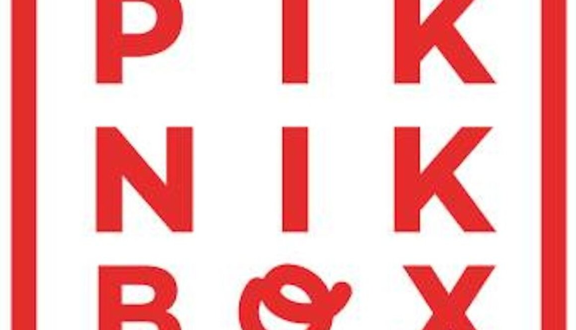 white-piknik box